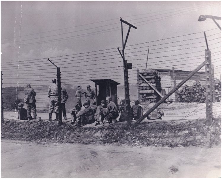 Mauthausen  - US soldiers with former inmates after liberation